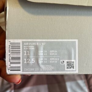 Nike Air Force 1 '07 in White and Gray